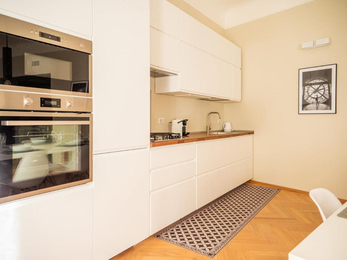 The Best Rent - Cozy Two-Bedrooms Apartment In Pasteur District Milão Exterior foto